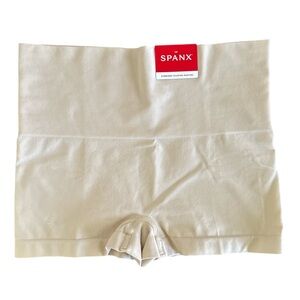 NWT SPANX Shaping Boyshorts, size M